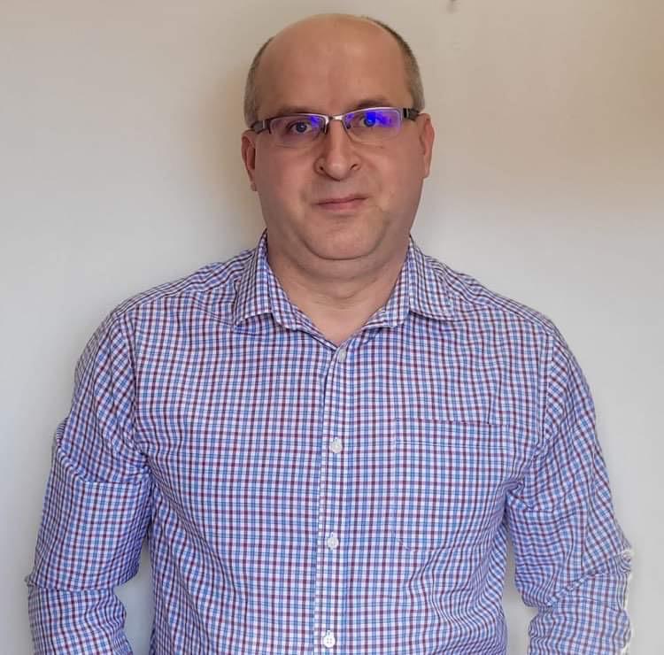 Despre noi 5 Căsăndrescu Cătălin